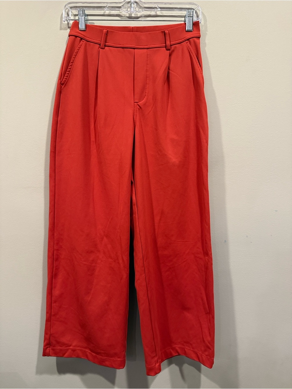 HALARA Wide-Leg Pleated Pants in a vibrant coral-red color.- XS petite-NWOT